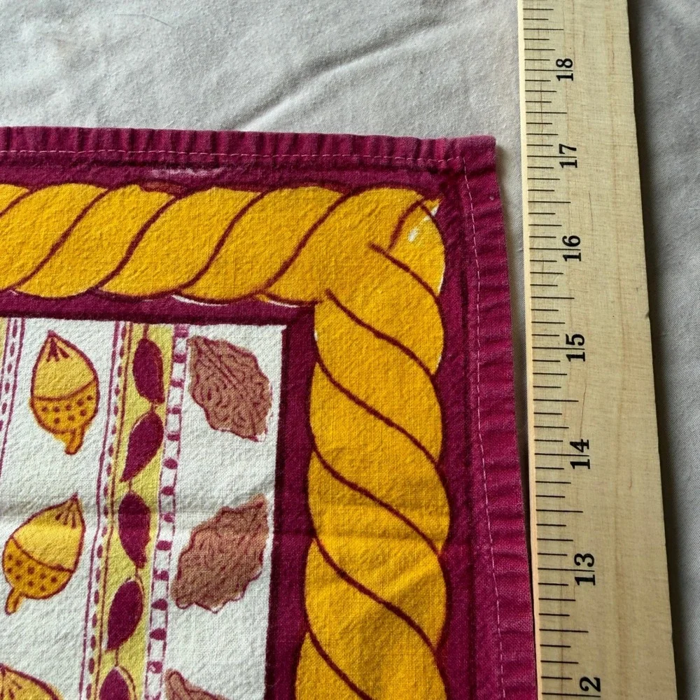 VTG Couleur Nature Set of 5 Cotton Napkins French Country Acorn Burgundy Yellow